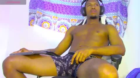 Mikelsen online show from 09.12.25