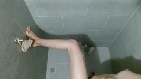 Snapshot of amitlu_ chatting on 10.26.25 amitlu_ online show from 10.26.25