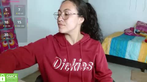 Snapshot of amitlu_ chatting on 12.16.25 amitlu_ online show from 12.16.25