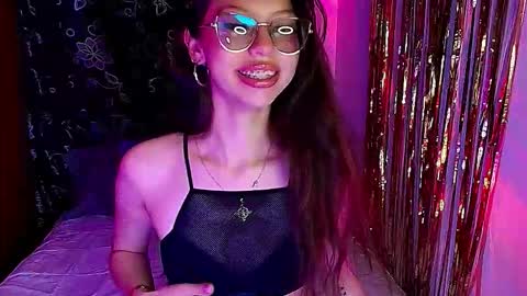 Ammelie online show from 11.05.25