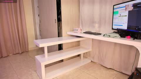 Amelya online show from 01.13.25