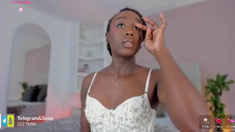 Snapshot of ammy_brown_ chatting on 06.14.26 AMMY online show from 06.14.26