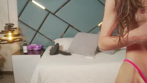 ammy durand online show from 11.09.25