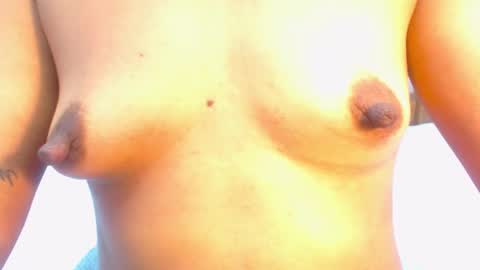Snapshot of ammy_ronan chatting on 12.15.24 IM AMMY online show from 12.15.24