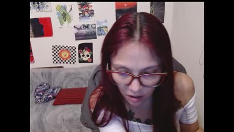 yisel online show from 02.14.25