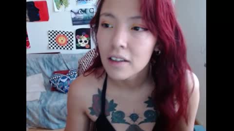 yisel online show from 02.28.25