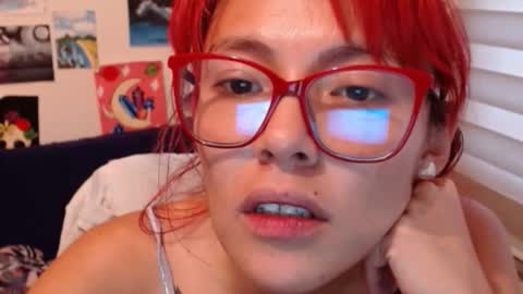 yisel online show from 10.26.25