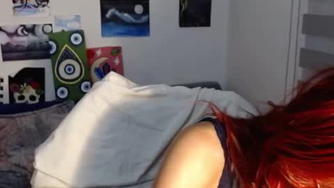 yisel online show from 11.06.25