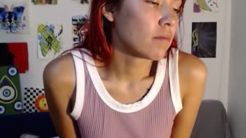 yisel online show from 11.23.25