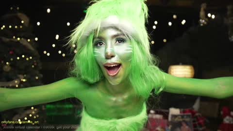 RETURN 30TH  100 explicit on  online show from 12.19.25