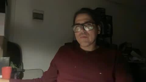 amo_s online show from 10.13.25