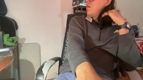 amo_s online show from 10.16.25