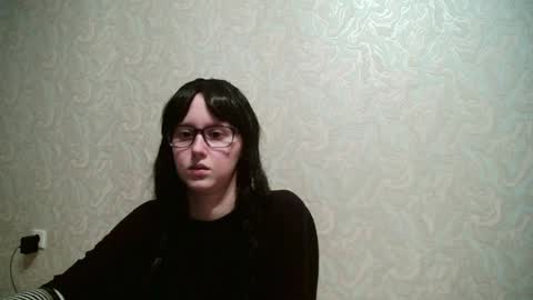 Snapshot of amomira chatting on 06.19.26 Amomira online show from 06.19.26