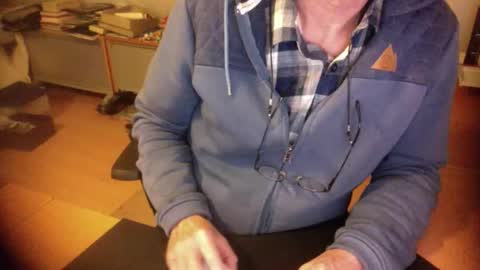 Amor2200 online show from 11.08.25