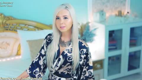 Snapshot of amoramias chatting on 01.05.25 Im the first transgender post-op model on haturbate. I have a new sweet pussy... online show from 01.05.25