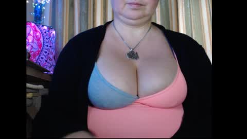 amorelara online show from 09.24.25