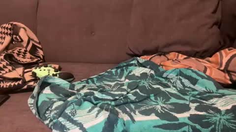 amoreperlui online show from 12.22.24