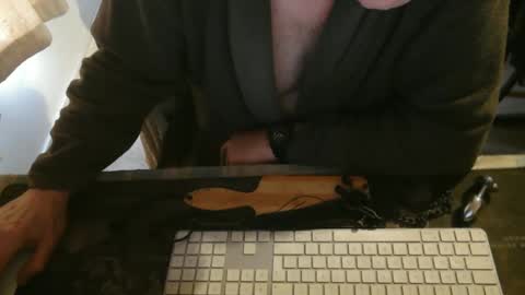 amslave4f online show from 02.09.26