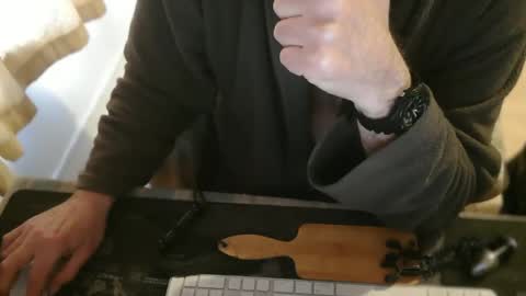 amslave4f online show from 03.19.26