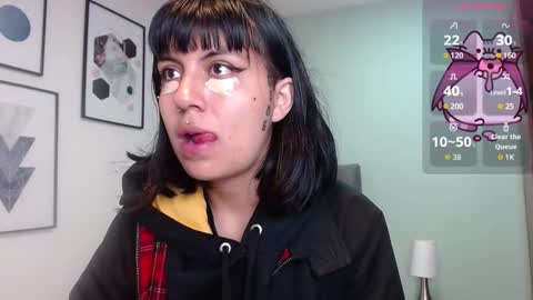 Amy 3 online show from 10.14.25