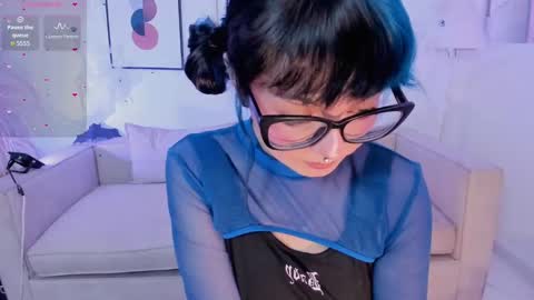 Hello I am Allison Welcome to my room and let is  have a good time together whith me online show from 11.04.25