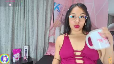 Emy Noa  online show from 03.28.26