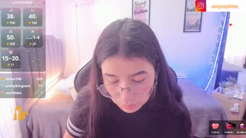 Amy sophia 3 online show from 01.07.25