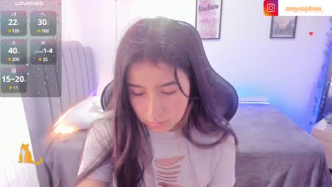 Amy sophia 3 online show from 01.17.25