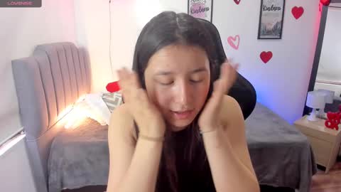 Amy sophia 3 online show from 02.20.25