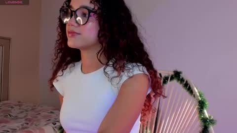 Snapshot of amy_sweetheat__ chatting on 11.16.25 Amely online show from 11.16.25