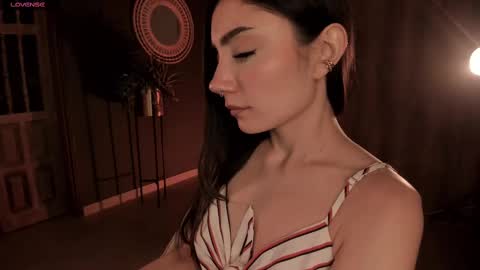 Amy Armstrong online show from 02.24.25