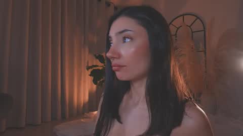 Amy Armstrong online show from 09.12.25