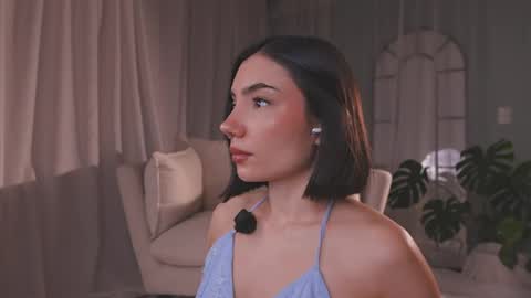 Amy Armstrong online show from 04.08.26