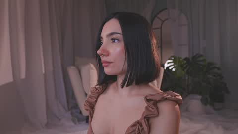 Amy Armstrong online show from 04.19.26