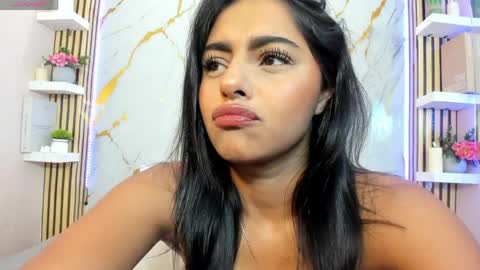 My name is AMY... Nice to meet you  thumb up me please its important online show from 05.15.26