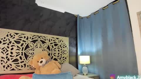 Snapshot of amyblack__ chatting on 09.15.25 Amy online show from 09.15.25