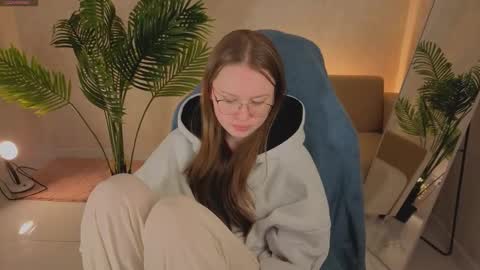 amycherryberry online show from 11.11.25