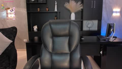 Amy  online show from 01.12.25