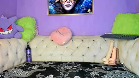 Amy Kamila online show from 01.14.26