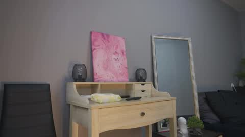 amylanee online show from 10.15.25