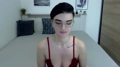 Snapshot of amylexy chatting on 01.30.25 Hi there guys  My pleasure in your hands  pvt is open online show from 01.30.25