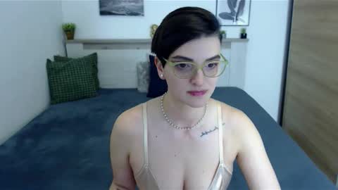 Hi there guys  My pleasure in your hands  pvt is open online show from 02.02.26
