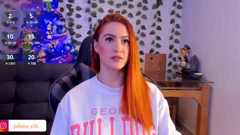 Snapshot of amypond__ chatting on 12.16.24 Amy online show from 12.16.24