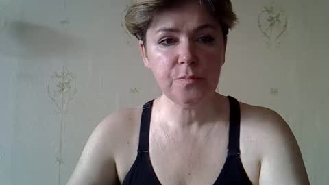 amyvalentine1 online show from 04.06.26