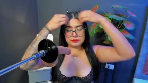 amywhitte_ online show from 04.12.26