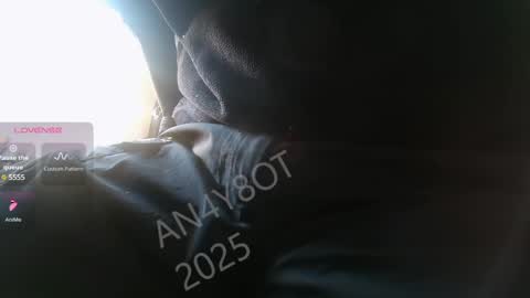 A online show from 01.06.25