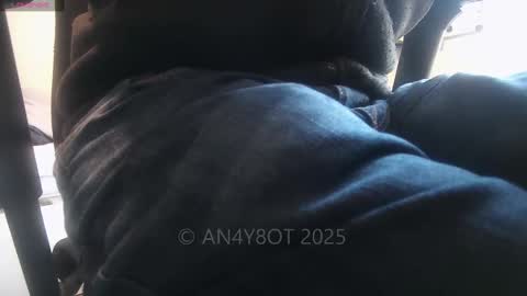 A online show from 02.06.25