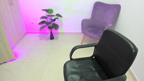 Ana online show from 09.18.25