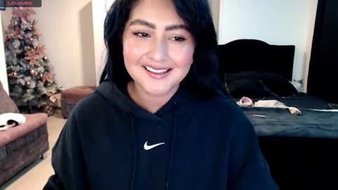 Ana Ricciardi online show from 12.20.25