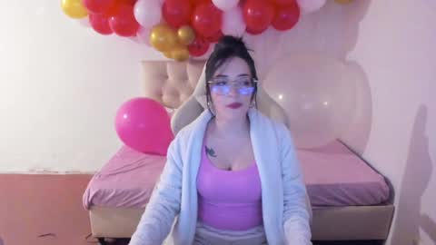 Snapshot of ana_ruuh chatting on 02.02.25 Im anna but you can call me as you want online show from 02.02.25